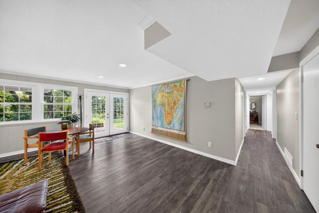 1516 Woodland Drive SW, Rochester, MN 55902