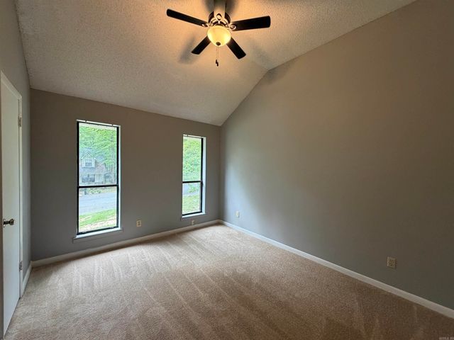 14 Concord Drive, White Hall, AR 71602