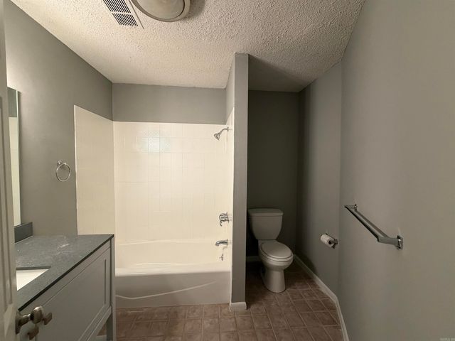14 Concord Drive, White Hall, AR 71602