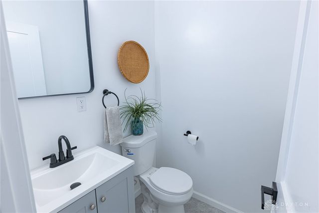 20 5 Oaks Avenue, Dayton, OH 45405