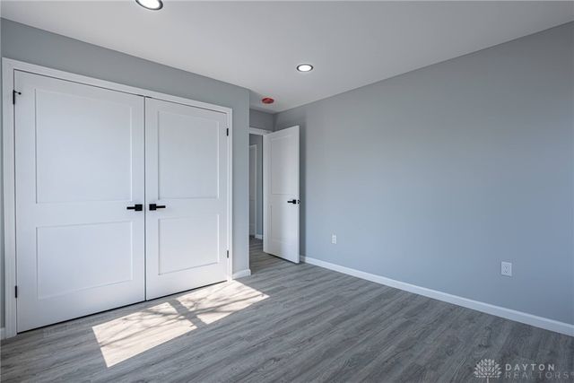 20 5 Oaks Avenue, Dayton, OH 45405