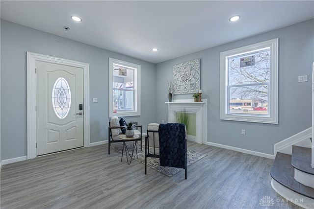 20 5 Oaks Avenue, Dayton, OH 45405