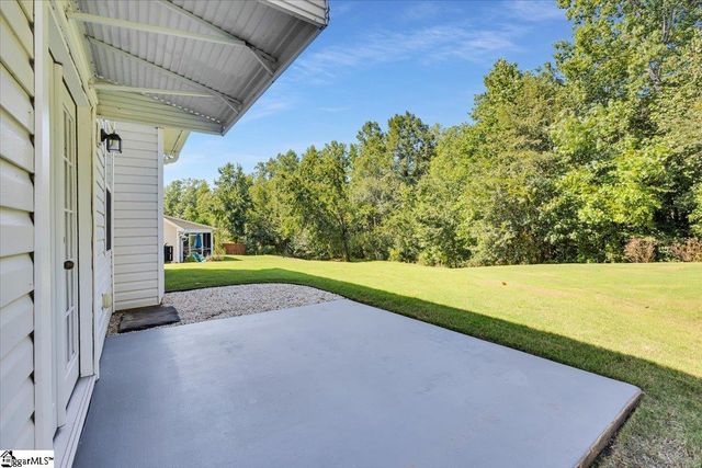 140 Rounded Wing Drive, Easley, SC 29642