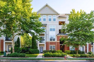 11375 ARISTOTLE DR #9-101, Fairfax, VA 22030