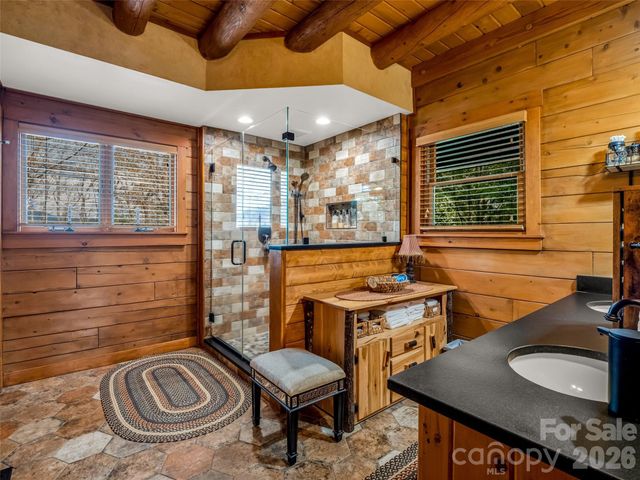 182 Deer Trail, Lake Lure, NC 28746