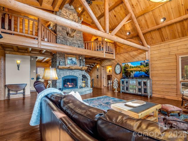 182 Deer Trail, Lake Lure, NC 28746