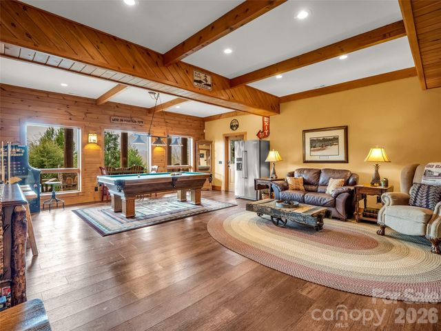 182 Deer Trail, Lake Lure, NC 28746