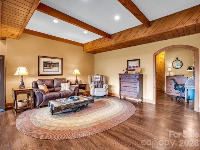 182 Deer Trail, Lake Lure, NC 28746