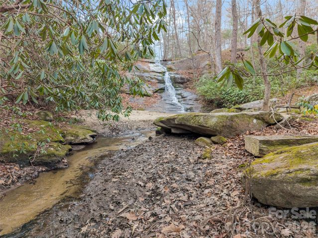 182 Deer Trail, Lake Lure, NC 28746