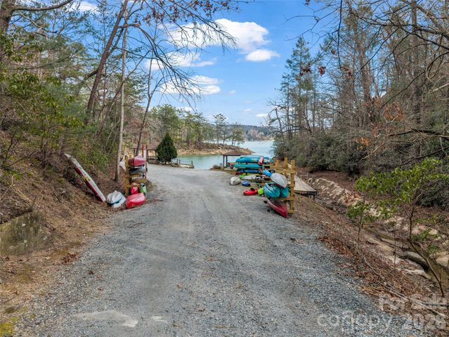 182 Deer Trail, Lake Lure, NC 28746