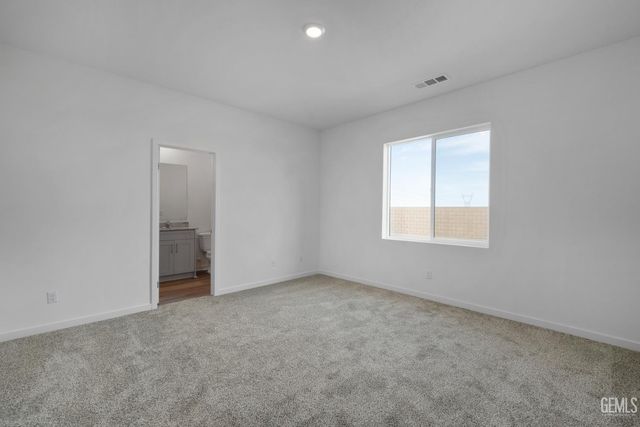 5127 Beaverhead Avenue, Bakersfield, CA 93306