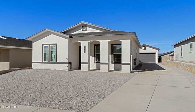 3944 SURMISE Street, El Paso, TX 79938