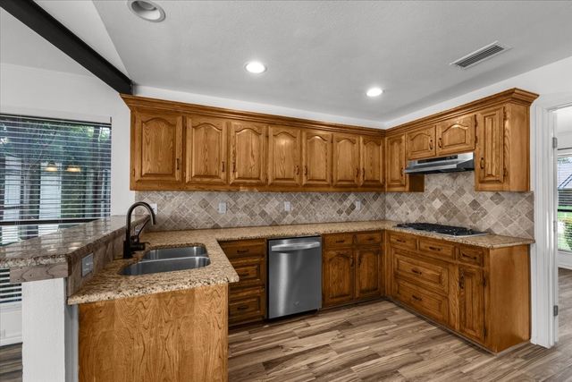 3736 Solarium Place, Plano, TX 75075