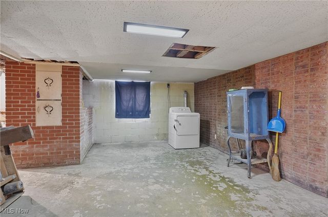 8820 Cook Road, Salem, OH 44460