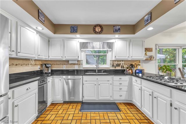 3552 Reserve Drive, Medina, OH 44256