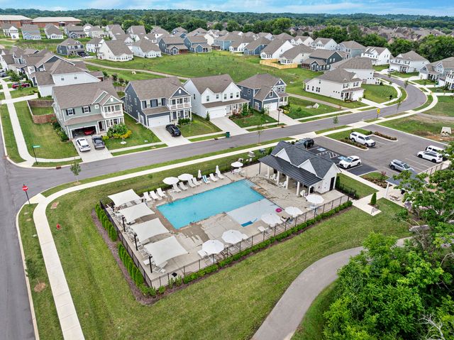 390 Hammock Ln, Spring Hill, TN 37174