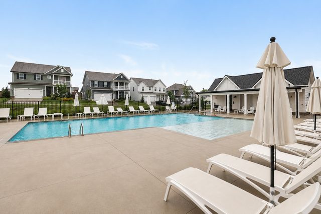 390 Hammock Ln, Spring Hill, TN 37174