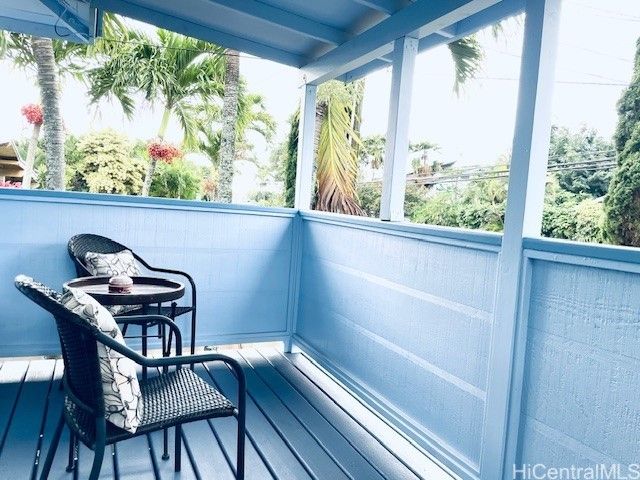 58-358 Kamehameha Highway B, Haleiwa, HI 96712