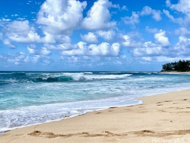 58-358 Kamehameha Highway B, Haleiwa, HI 96712