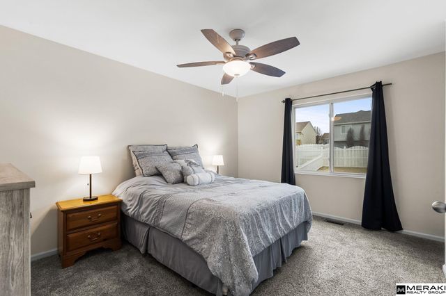 16121 Blackwalnut Street, Omaha, NE 68136