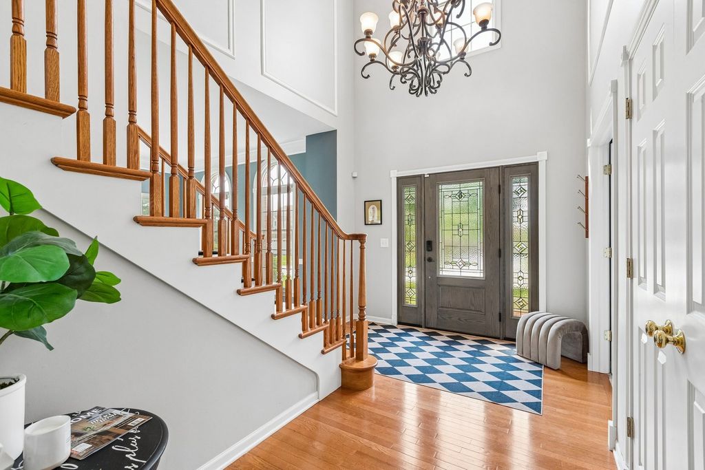 16 Eagle Ridge Drive, Hawthorn Woods, IL 60047 — photo 3
