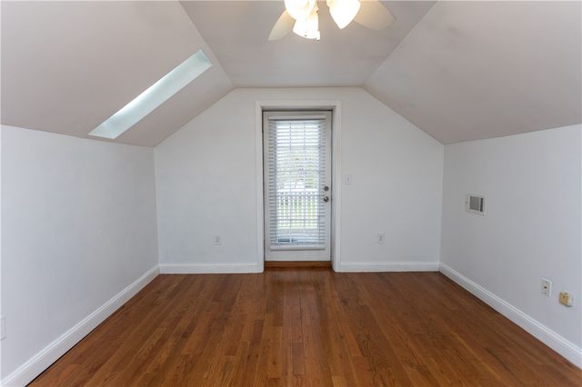 20 West View Street, Warwick, RI 02889