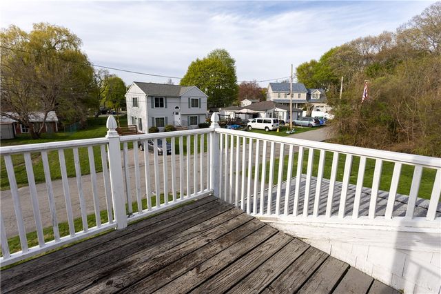 20 West View Street, Warwick, RI 02889