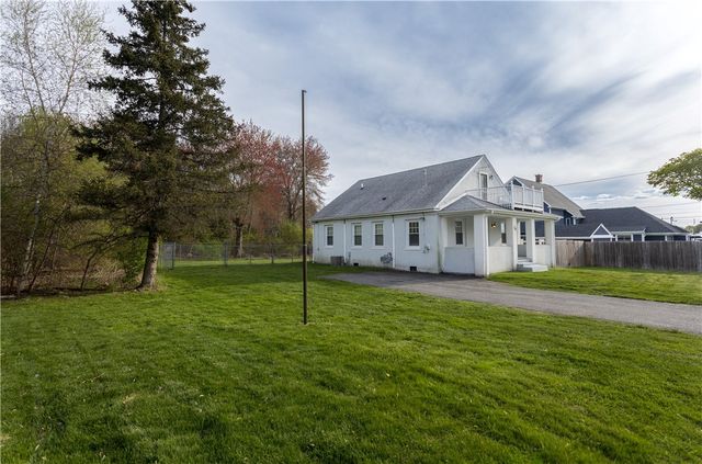 20 West View Street, Warwick, RI 02889