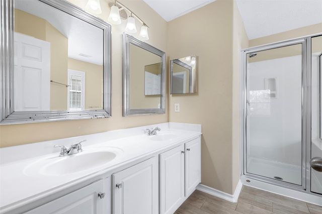 25211 Bentley Glen Lane, Katy, TX 77494