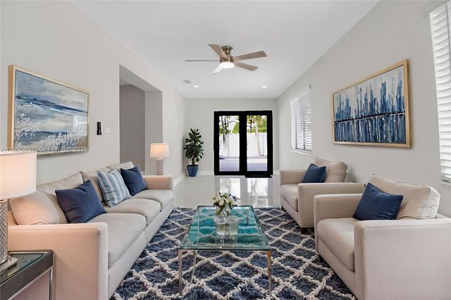 1623 SW 138th Ct, Miami, FL 33175