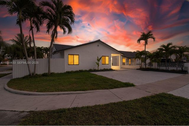 1623 SW 138th Ct, Miami, FL 33175