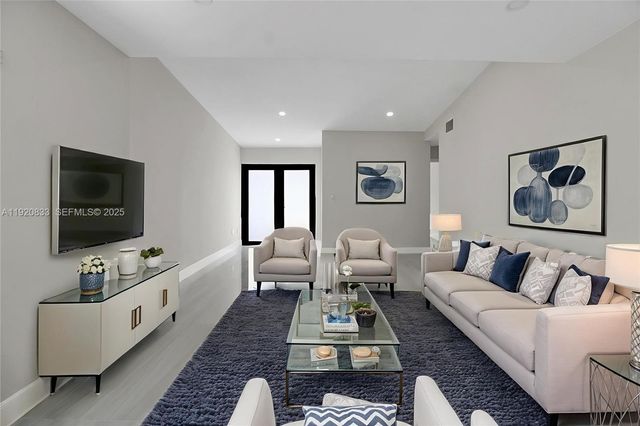 1623 SW 138th Ct, Miami, FL 33175