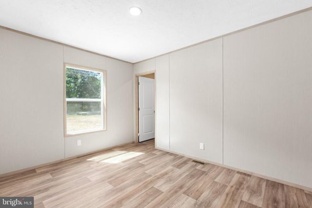 355 MOOREFIELD RD, Mineral, VA 23117