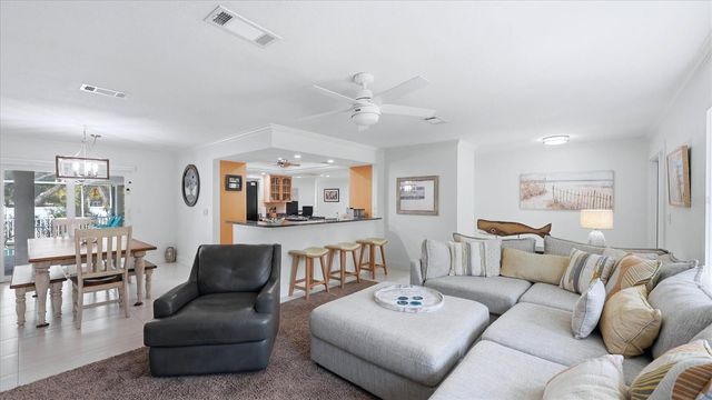 5333 SIESTA COURT, Sarasota, FL 34242