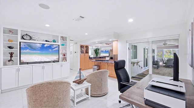 5333 SIESTA COURT, Sarasota, FL 34242