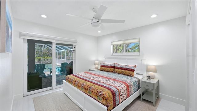 5333 SIESTA COURT, Sarasota, FL 34242