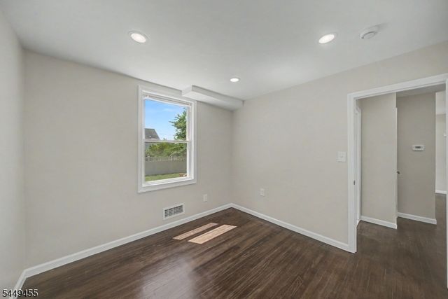 699 Bloomfield Ave, Clifton City, NJ 07012