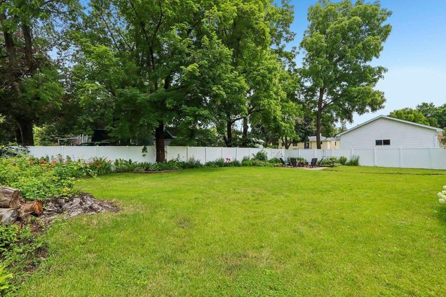 1501 Main Street, Cross Plains, WI 53528