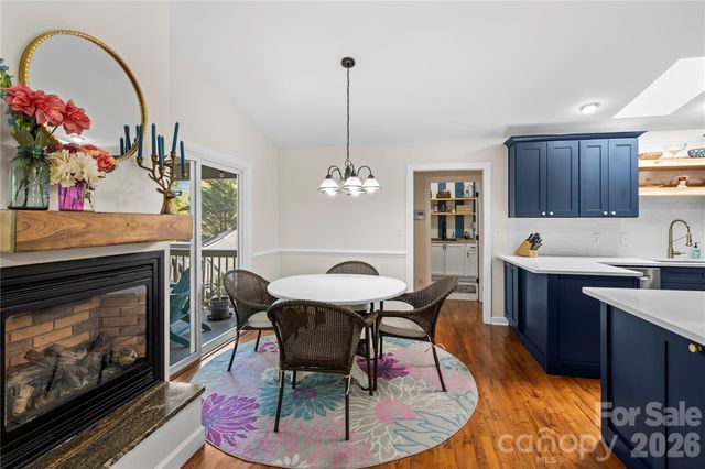 1801 Riverview Court, Hendersonville, NC 28739