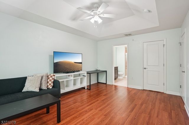28 Elston Ct 28, Wanaque Boro, NJ 07420