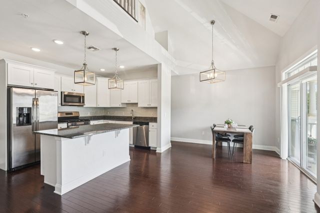 28 Elston Ct 28, Wanaque Boro, NJ 07420