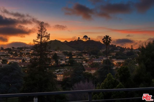2035 De Mille Drive, Los Angeles, CA 90027