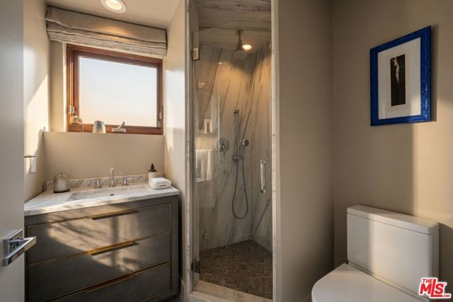 2035 De Mille Drive, Los Angeles, CA 90027