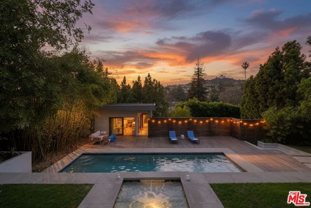 2035 De Mille Drive, Los Angeles, CA 90027