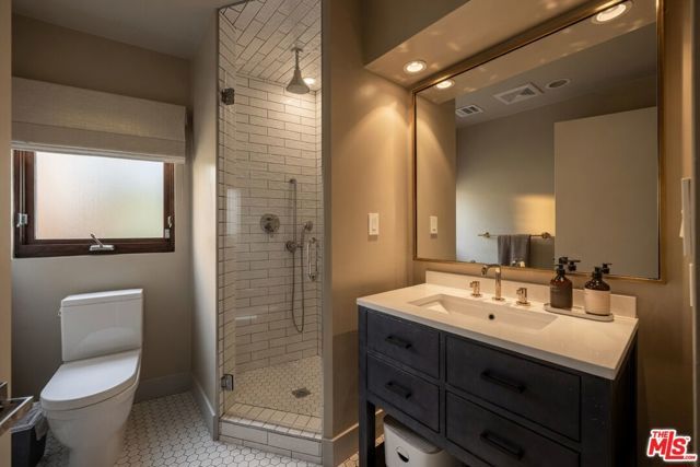 2035 De Mille Drive, Los Angeles, CA 90027