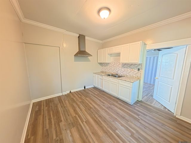 4366 Jefferson Ave, Baton Rouge, LA 70802