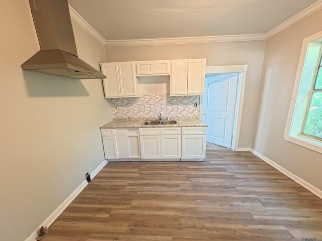 4366 Jefferson Ave, Baton Rouge, LA 70802