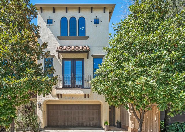 2601 Bevis Street E, Houston, TX 77008