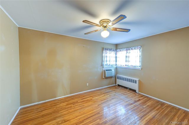 1433 Bowers Drive, Seaford, NY 11783