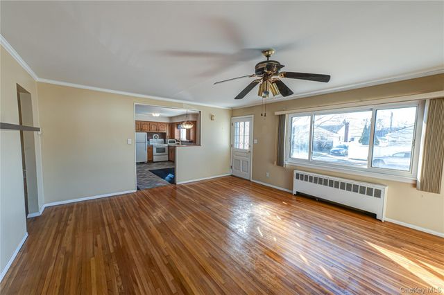 1433 Bowers Drive, Seaford, NY 11783